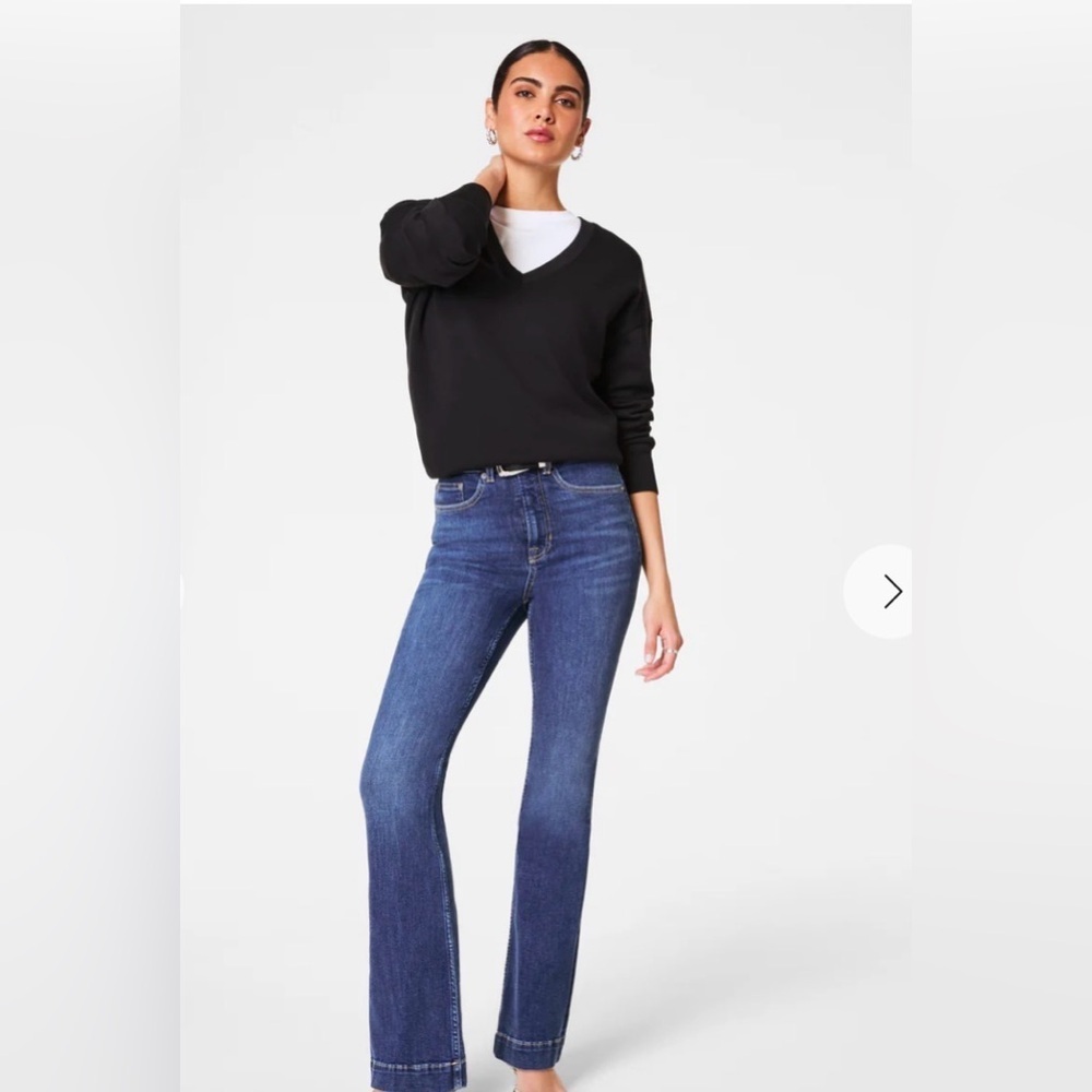 SPANX Indigo Blue High-Rise Flare Jeans sz 2 26 $188 shaping